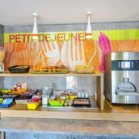 Ibis Budget Capitou 호텔