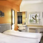 Ibis Budget Capitou 2*