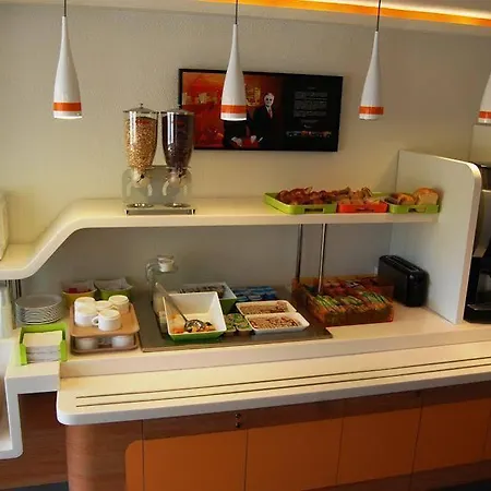 Ibis Budget Capitou A8 2* Fréjus