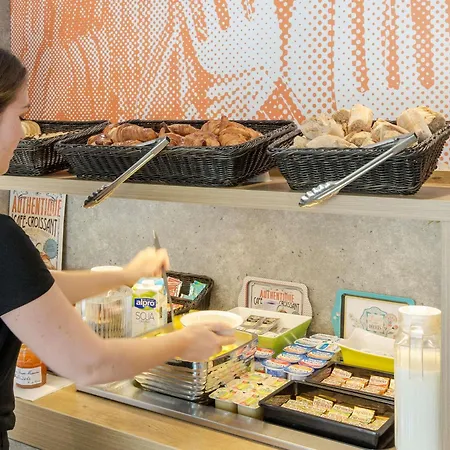 Hotel Ibis Budget Capitou A8 2*