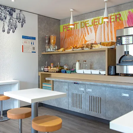 Ibis Budget Capitou 2*