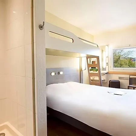 Ibis Budget Capitou 호텔
