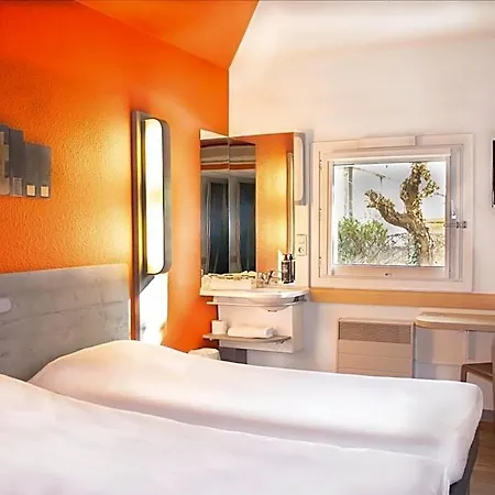 호텔 Ibis Budget Capitou Fréjus