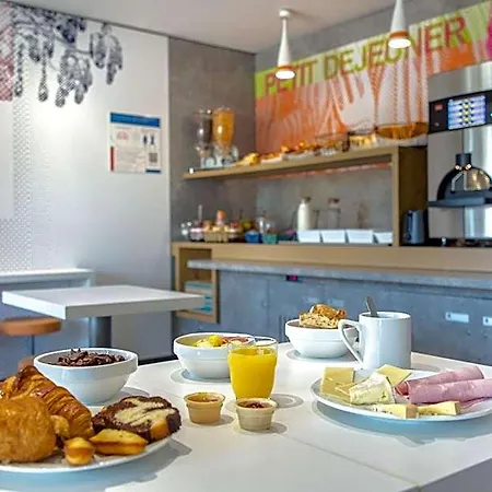 Ibis Budget Capitou 2* Fréjus