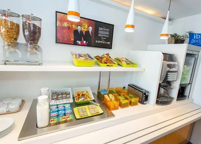 Ibis Budget Capitou 2* Фрежюс