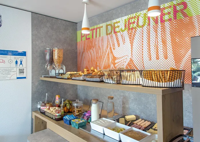 Ibis Budget Capitou Отель